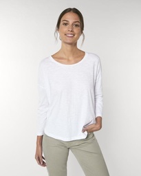 The women's 3/4 sleeve dropped shoulder t-shirt